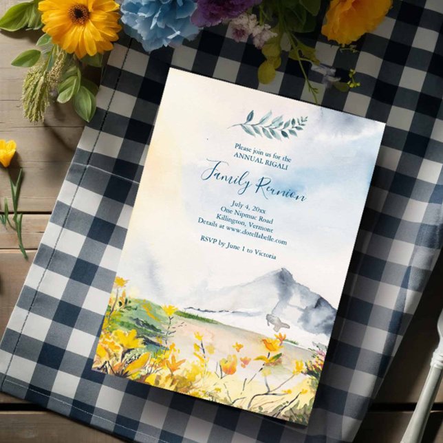 Convites Reunião Familiar das Montanhas Watercolor (Family reunion invitations watercolor mountain art by Victoria Grigaliunas)