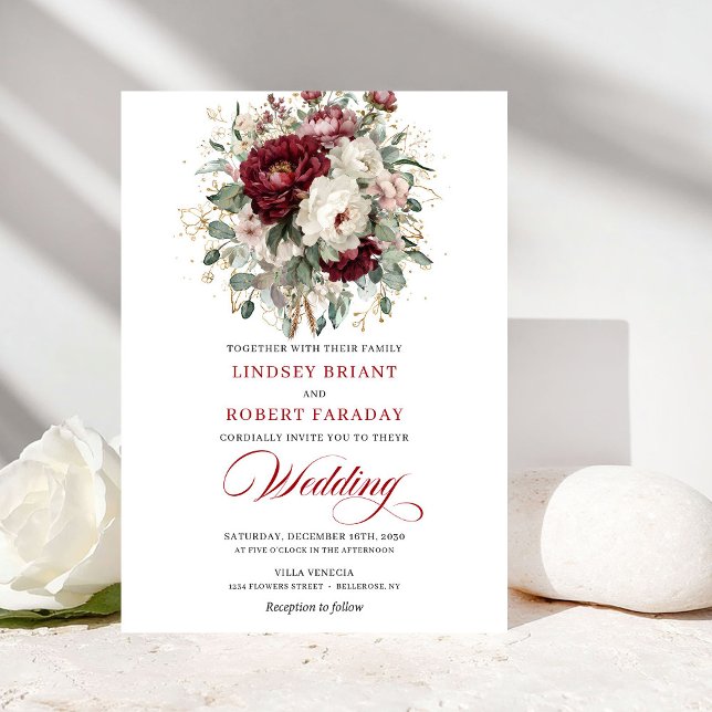 Convites Romantic Burgundy White Flowers Wedding Invitation (Romantic Burgundy White Flowers Wedding Invitation)
