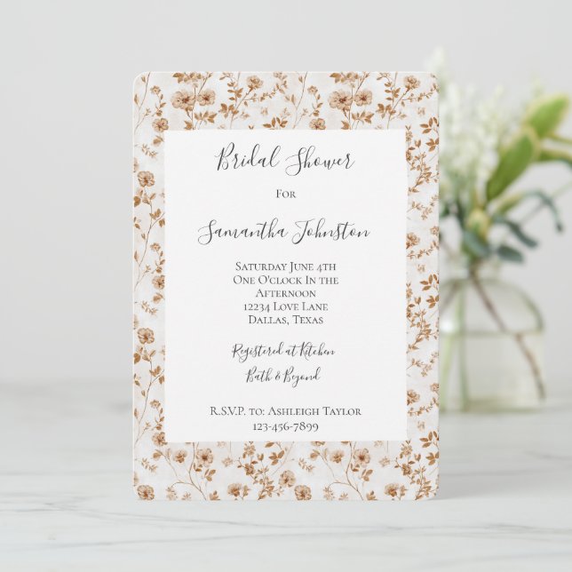Convites Romantic Cream Brown Floral Bridal Shower (Em pé/Frente)