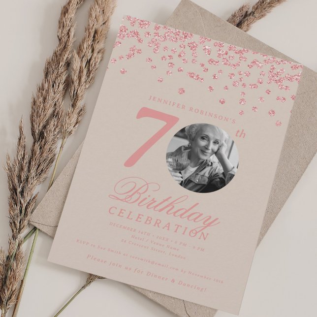Convites Rosa de Champanhe Dourado de 70 de Foto Elegante (Elegant Photo 70th Birthday Rose Gold Champagne Invitation)