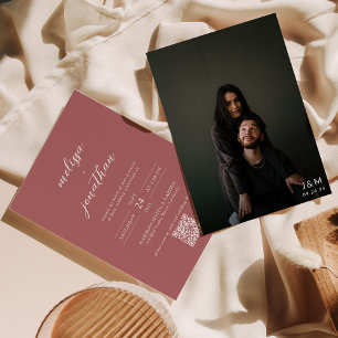 Convites Rosa de Foto Modern Dusty Monograma Código QR Casa