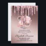 Convites Rosa Dourado Glitter Drips 40th Surprise Birthday<br><div class="desc">Um elegante 40 e fab 40º convite de aniversário surpresa em um martelo metálico-ombre rosa dourado com gotas de brilho e tipografia de nome de script com rosa dançarina e calçados dançarinos de salto alto brilhando, florais e uma corda de pérolas integradas ao design e tipo. Um convite exclusivo para...</div>