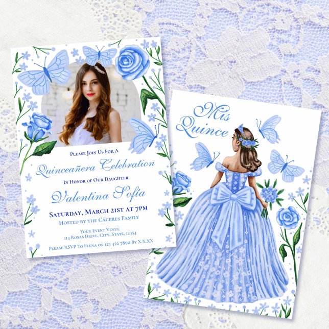 Convites Rosas + Borboletas Azul Claro Foto de Quinceanera (Roses + Butterflies Light Blue Quinceanera Photo Invitation)