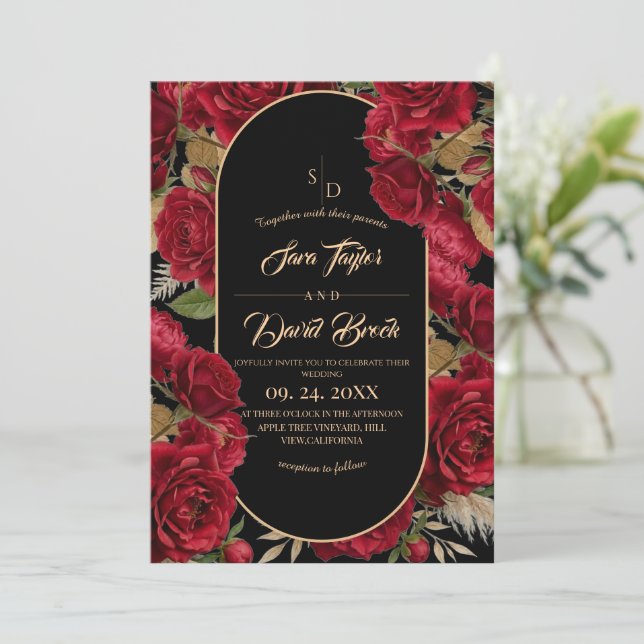 Convites Rosas Burgundy Floral Moderno Boho Casamento (Em pé/Frente)