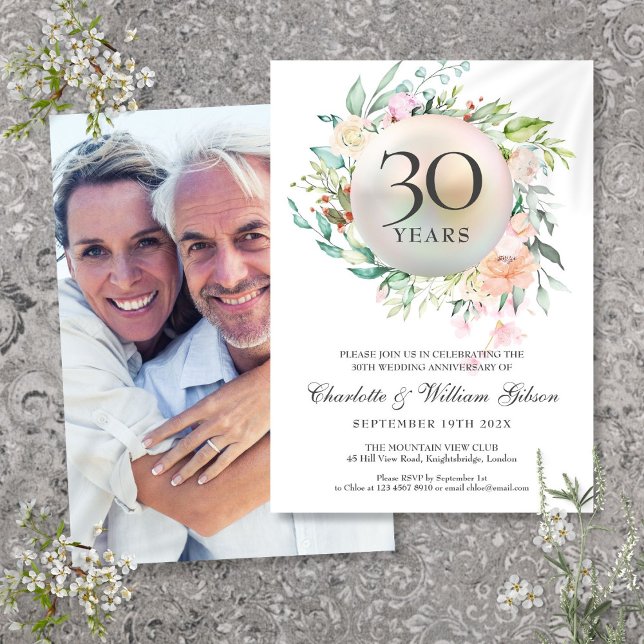 Convites Rosas de Aniversário de 30 Anos de Casamento Foto  (30th Wedding Anniversary Roses Floral Pearl Photo Invitation)