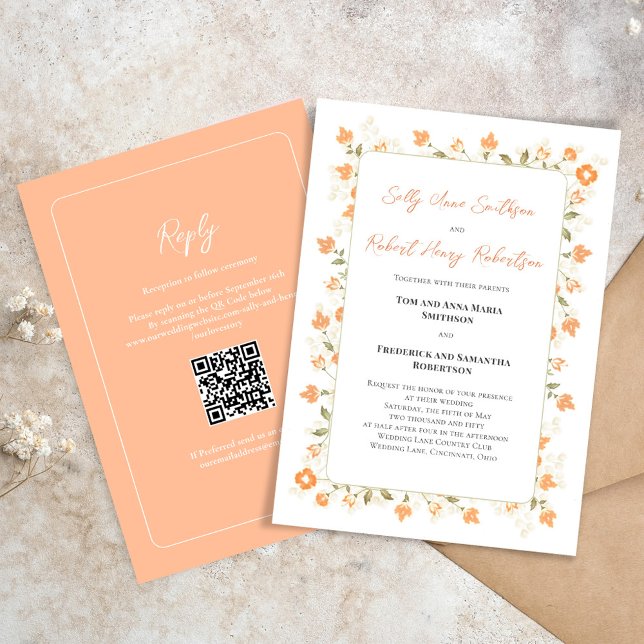 Convites Roteiro de Caligrafia Floral de Peach Casamento El (Elegant peach floral wedding invitation with RSVP and QR code on the backside. )