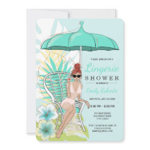 Roupa de baixo de noiva ruiva no chuveiro do jardi