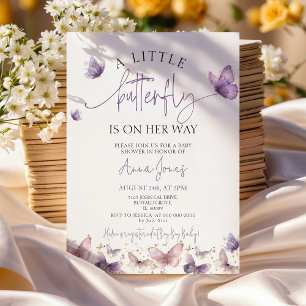 Convites Roxo Uma borboleta bebê está a caminho do chá de f