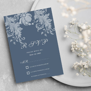 Convites RSVP de rendas florais branco azul-mave simples