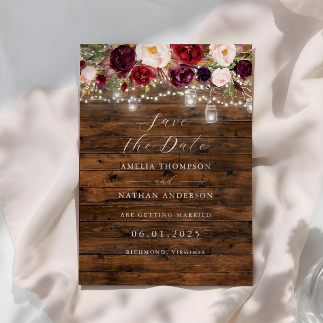 Convites Rustic Burgundy Lights Wedding Save The Date (Criador carregado)