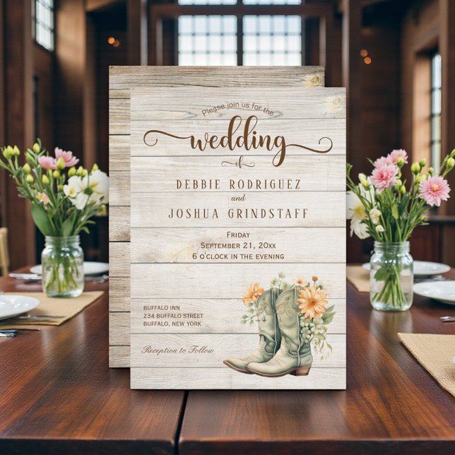 Convites Rustic Cowboy Boots on Wood Wedding Invitation (Criador carregado)