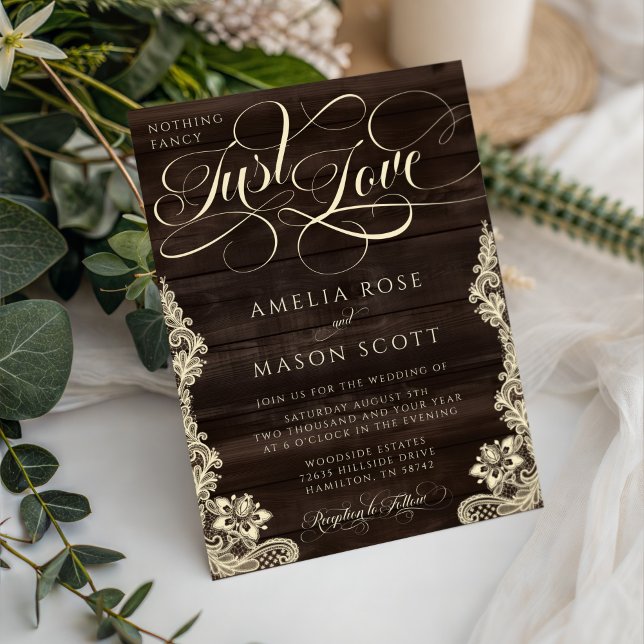 Convites Rustic Lace Dark Wood Just Love Script Wedding (Rustic Lace Dark Wood Nothing Fancy Just Love Script Wedding Invitation)