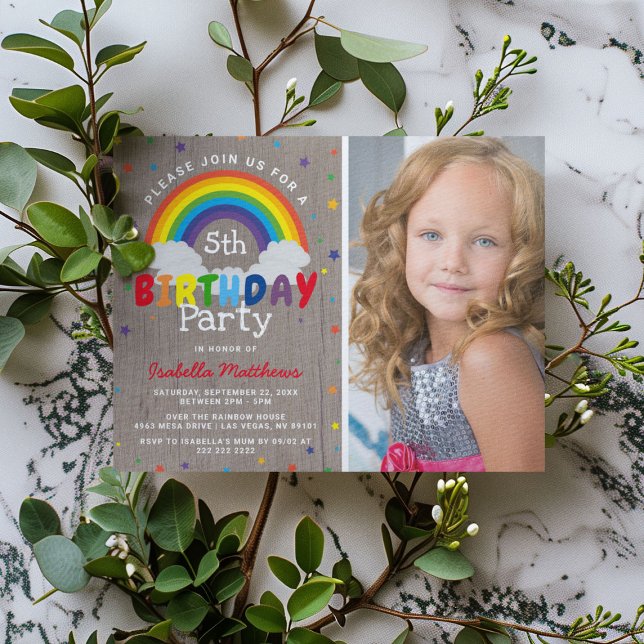 Convites Rustic Rainbow Birthday | Foto colorida (Criador carregado)