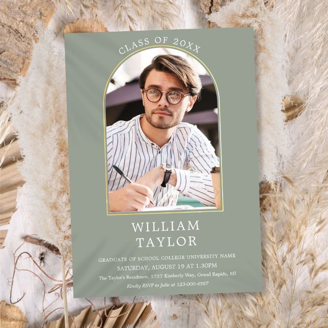 Convites Sage Green Arch Photo Festa de formatura Invita (Sage Green Gold Arch Photo Graduation Party Invita Invitation)