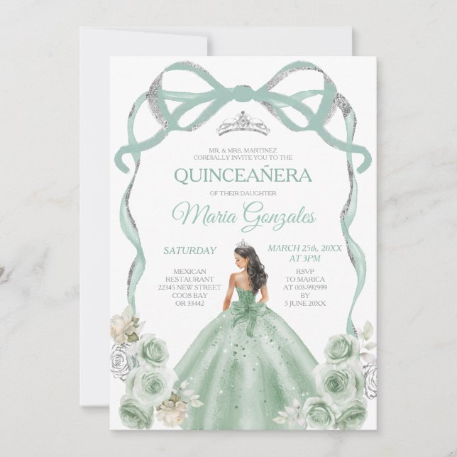 Convites Sage Green Arco Princesa Silver Crown Quinceañera (Frente)