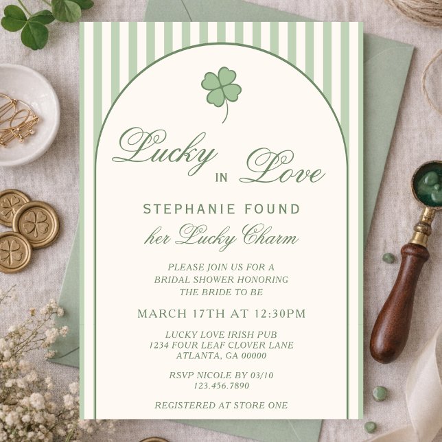 Convites Sage Green Stripes Lucky in Love Bridal Shower (Criador carregado)