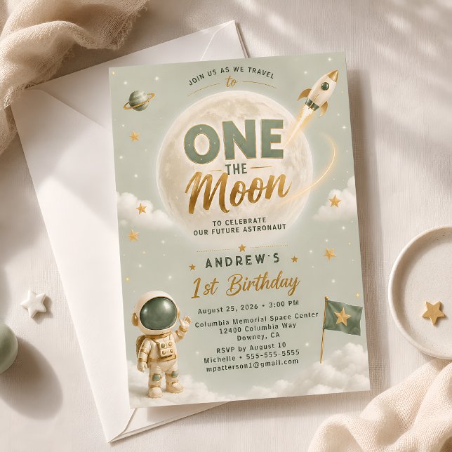 Convites Sage Verde Um Festa de Aniversário na Lua Astronau (Criador carregado)