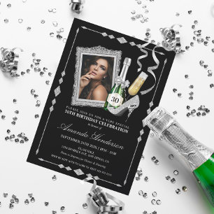 Convites Saltos Altos Prateados e Champanhe Aniversário de 