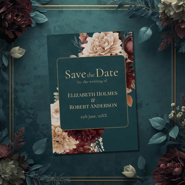 Convites Salvar a Data Floral Gótico em Azul Escuro (Dark Teal Floral Gothic Save the Date Invitation on a teal wedding table with vintage flowers)