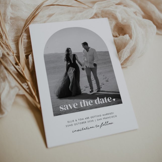 Convites Salve a Data Arqueado com Coração (Zazzle Arched Save The Date Heart Invitation)