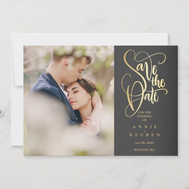 Convites Salve a Data Elegante Script Dourado Foto Chic (Frente)