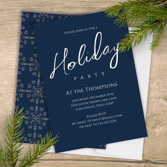 Convites Script de Caligrafia Azul de Marinho Simples Feria (Elegant silver and navy blue snowflake pattern holiday Christmas party invitation. )