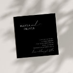 Convites Script Minimalista Elegante | Casamento Preto Quad<br><div class="desc">Este elegante roteiro minimalista | o convite de casamento ao quadrado negro é perfeito para o seu casamento clássico, simples, preto e branco, e mínimo moderno de boho. A design apresenta uma caligrafia manuscrita, delicada e romântica com tipografia formal do chique. O olhar vai correr bem em qualquer época de...</div>