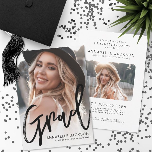 Convites Script Moderno Graduada Simples Foto Graduação (Trendy Script Graduate Simple Photo Graduation Invitation)
