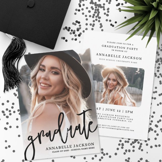 Convites Script Moderno Graduada Simples Foto Graduação (Trendy Script Graduate Simple Photo Graduation Invitation)