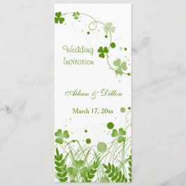 Convites Shamrock irlandês suave num casamento prado