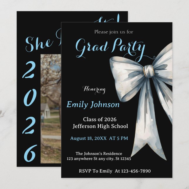 Convites She did it Graduation invitation Photo Blue Bow  (Frente/Verso)