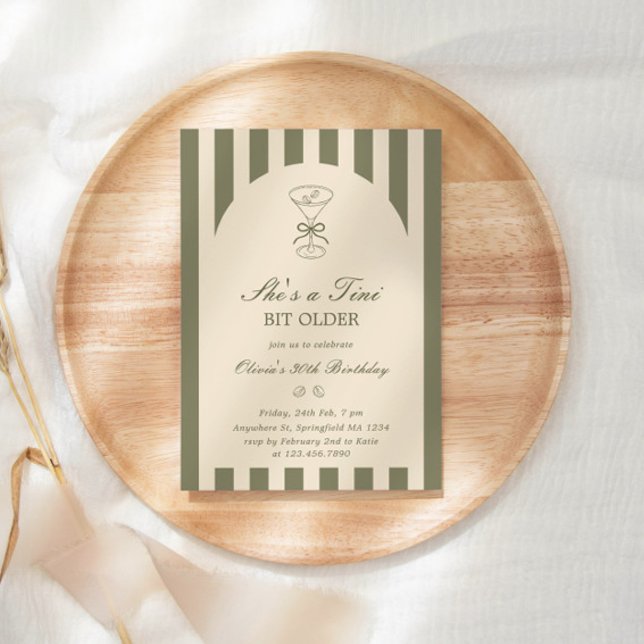 Convites She's A Tini Bit Older Coffee Martini Birthday (Criador carregado)
