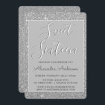 Convites Silver Sparkle Glitter Doce Dezesseis Aniversário<br><div class="desc">Silver Sparkle Glitter Doce Dezesseis Convites de aniversário. Este convite é perfeito para a Festa de aniversário Sparkle Glitter Sweet 16,  que procura celebrar no estilo.</div>