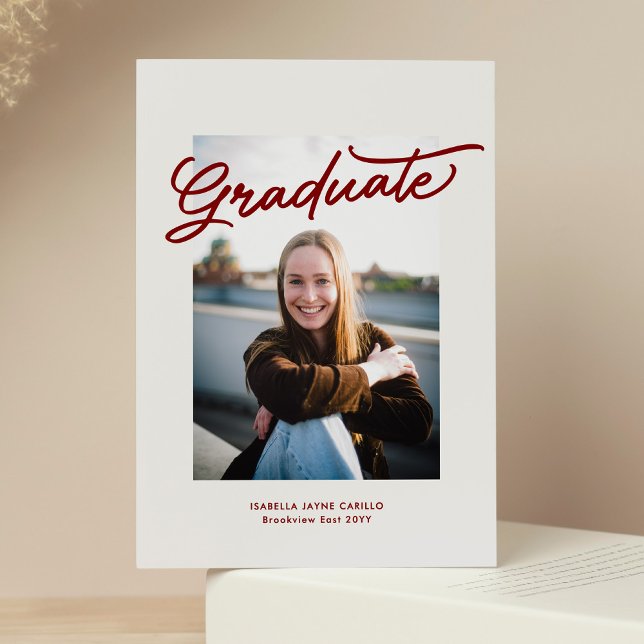 Convites Simples foto de graduação vermelha moderna de grad (Criador carregado)
