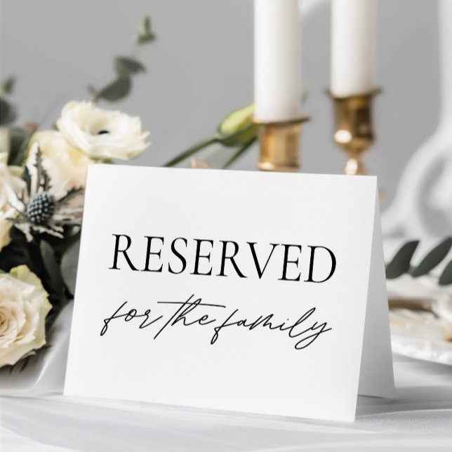 Convites Sinal de Mesa Reservada de Casamento Branco Modern (Modern White Wedding Reserved Table Tent Sign)