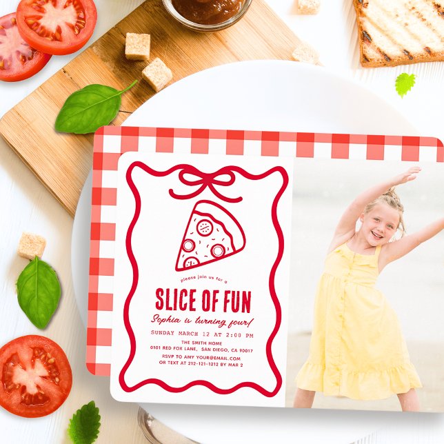 Convites Slice of Fun Red Hand-drawn Pizza Photo Birthday (Criador carregado)