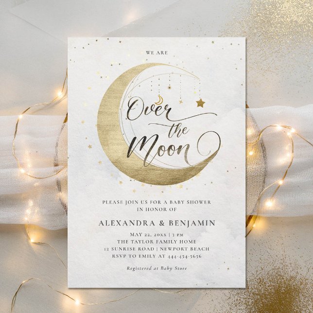 Convites Sobre o Chá de fraldas Dourado do céu branco da lu (over the moon baby shower invitation gold stars sky dreamy celestial galaxy twinkle)