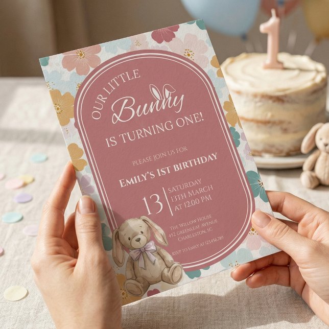 Convites Some Bunny Birthday Invitation Bunny 1st Birthday (Criador carregado)