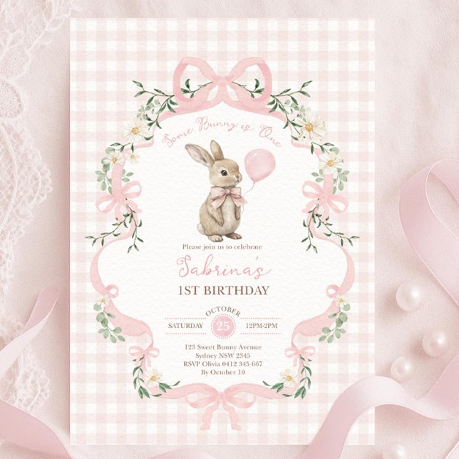 Convites Some Bunny is One: Pink Bow Rabbit First Birthday  (Criador carregado)
