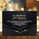 Convites Sophisticated Black Dourado 40th Surprise Birthday<br><div class="desc">Este na moda e elegante convite de festas aniversário de 40 anos de surpresa preto, enquadrado em ouro, é perfeito para aqueles que querem fazer uma declaração e dar o tom para o seu evento semiformal ou de gravata negra. O fundo preto proporciona um aspecto elegante e sofisticado, enquanto o...</div>