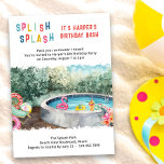 Convites Splash Splash Birthday Bash Kids Water Party<br><div class="desc">Splish Splash aniversário de criança - perfeito para splash pad, parque aquático, brecha ou qualquer tema de festas d'água para crianças de qualquer idade. Design de cor d'água colorida com letras viscosas e piscina de natação com infláveis divertidos. Modelo de convite fácil de usar e adequado para a festa de...</div>