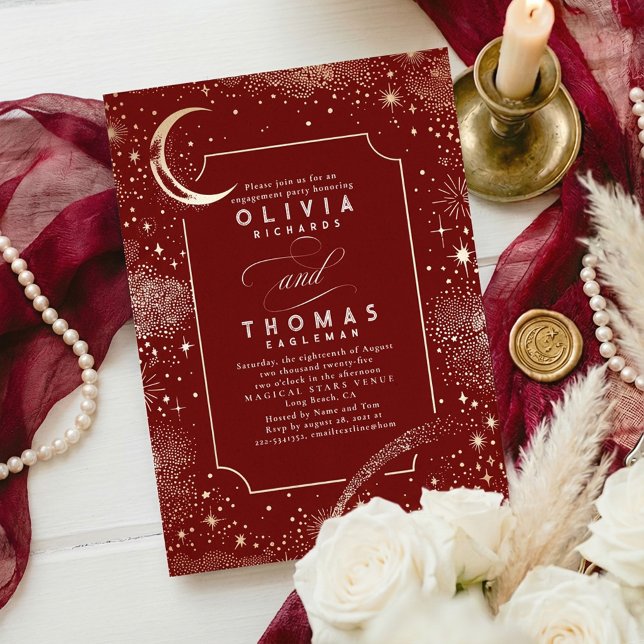 Convites Starry Night Moon Mystical Festa de noivado (Celestial Moon and Stars Night Sky Engagement Party Invitation in Burgundy Red and Gold)