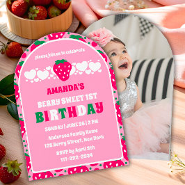 Convites Strawberry First Birthday Celebration Photo Arch