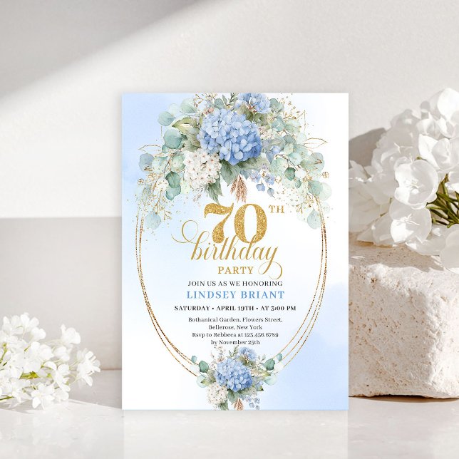 Convites Stylish 70th Birthday Light Blue Hydrangea Invite (Stylish 70th Birthday Light Blue Hydrangea Invitation)