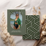 Convites Stylsih Oval Photo & Signature 60th Birthday<br><div class="desc">Faça do seu sexagésimo aniversário uma celebração para lembrar com um convite moderno que captura a essência do momento. Personalizável e fácil de editar, este convite apresenta um esquema sofisticado com uma fotografia na moda oval, letras 'SIXTY' elegantes e um design limpo e fácil de utilizar. Mude as cores para...</div>