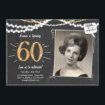 Convites Surpresa 60 Sessenta Dourada chamada de aniversári<br><div class="desc">Europeia: Um jeito perfeito de convidar seus convidados para esta festa de aniversário especial! Para um brilho de ouro de 60 anos.</div>