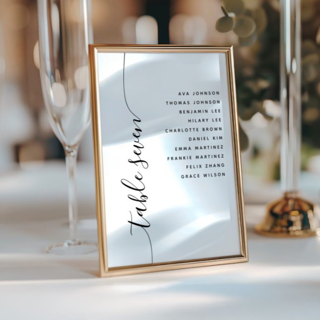 Convites Table 7 Vertical Script Wedding Seating Chart Card (Criador carregado)