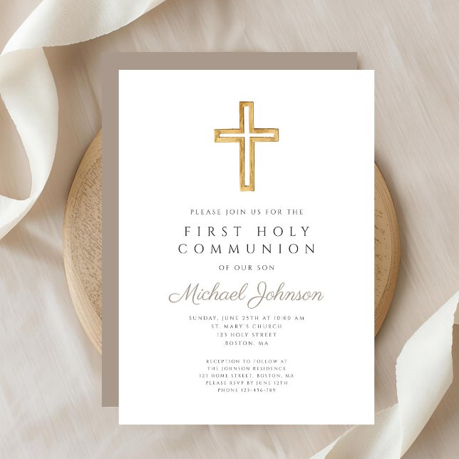 Convites Taupe Script Religious Cross Boy First Communion (Taupe Script Religious Cross Boy First Communion Invitation)