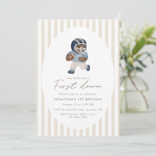 Convites Teddy bear First Down Football First Birthday (Em pé/Frente)