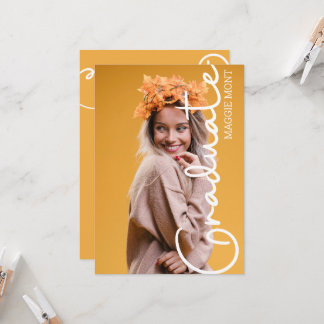 Convites Tendy Modern Simple Script Photo Graduation Invit